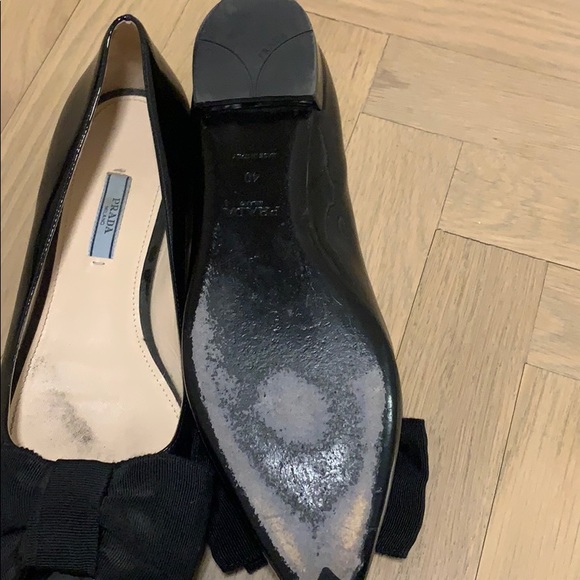 Prada black patent flats - Picture 2 of 3